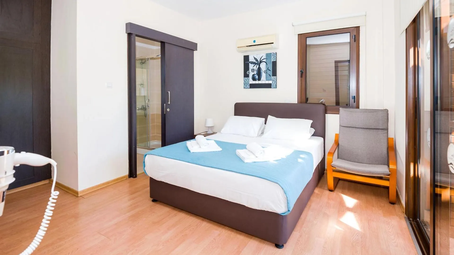 Semesterbostad Villa Ioanna - 50M From Med Sea Ayia Napa Cypern