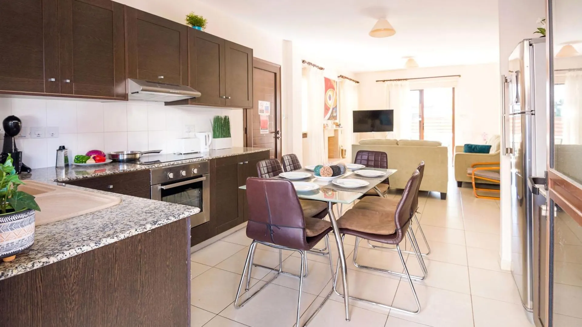Semesterbostad Villa Ioanna - 50M From Med Sea Ayia Napa Cypern